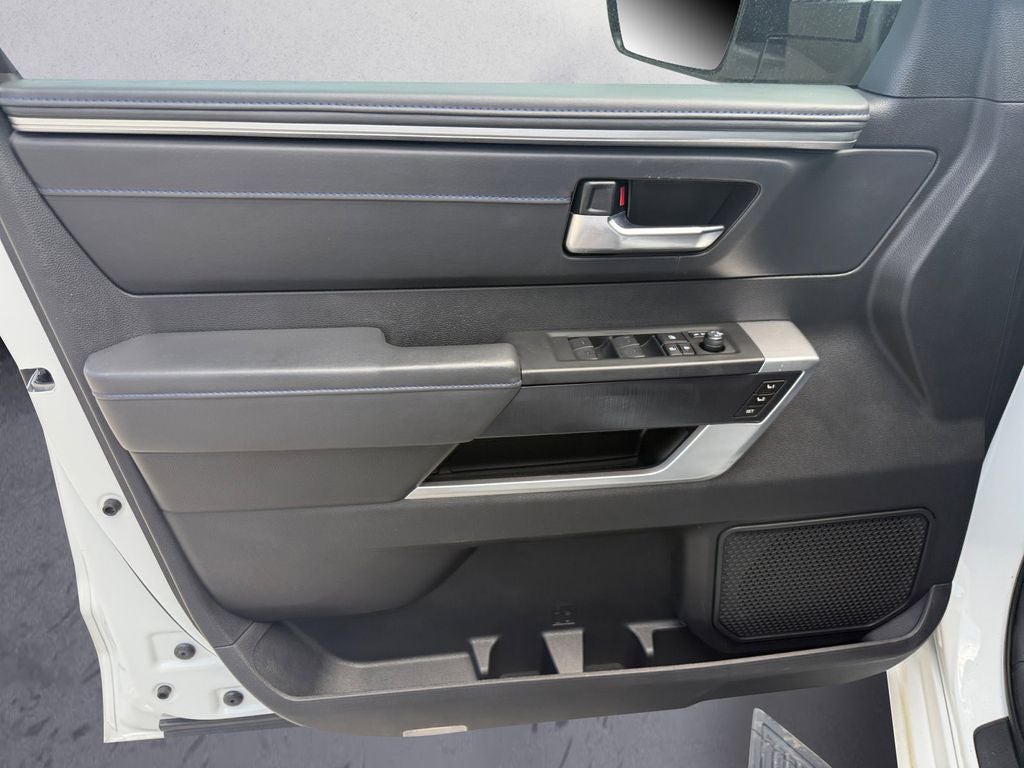 2024 Toyota Tundra Hybrid Platinum
