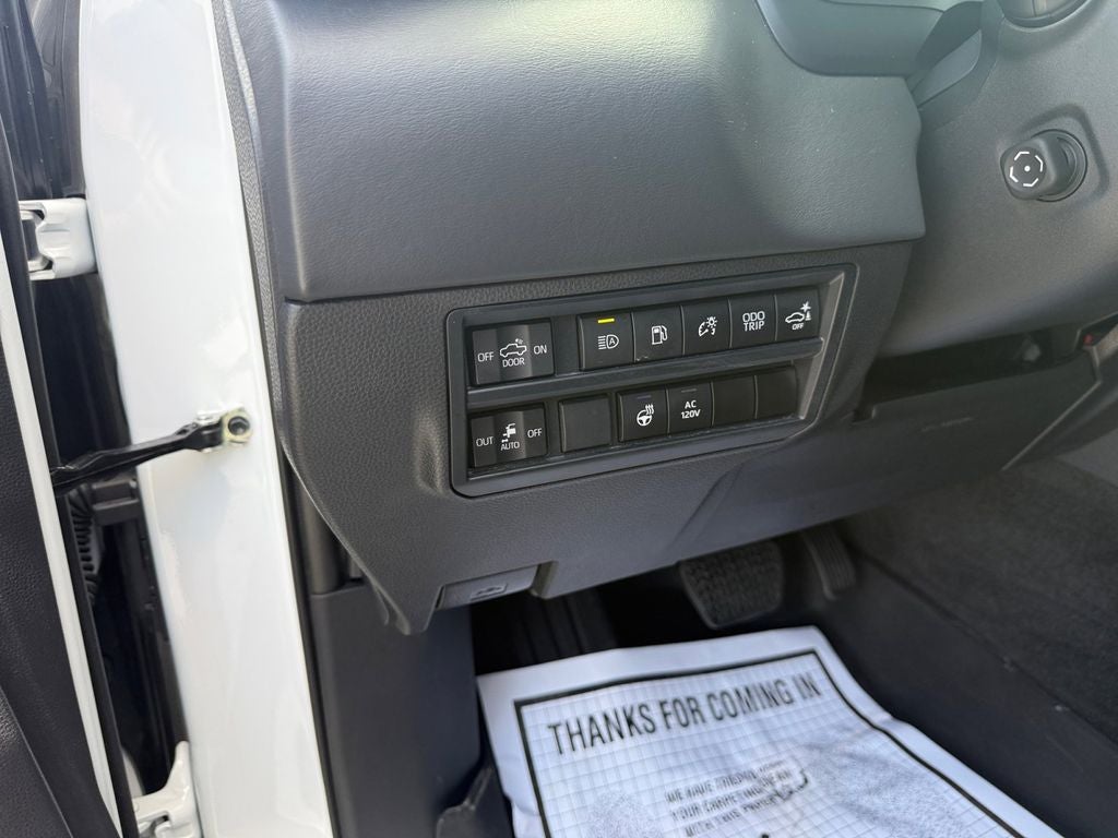 2024 Toyota Tundra Hybrid Platinum