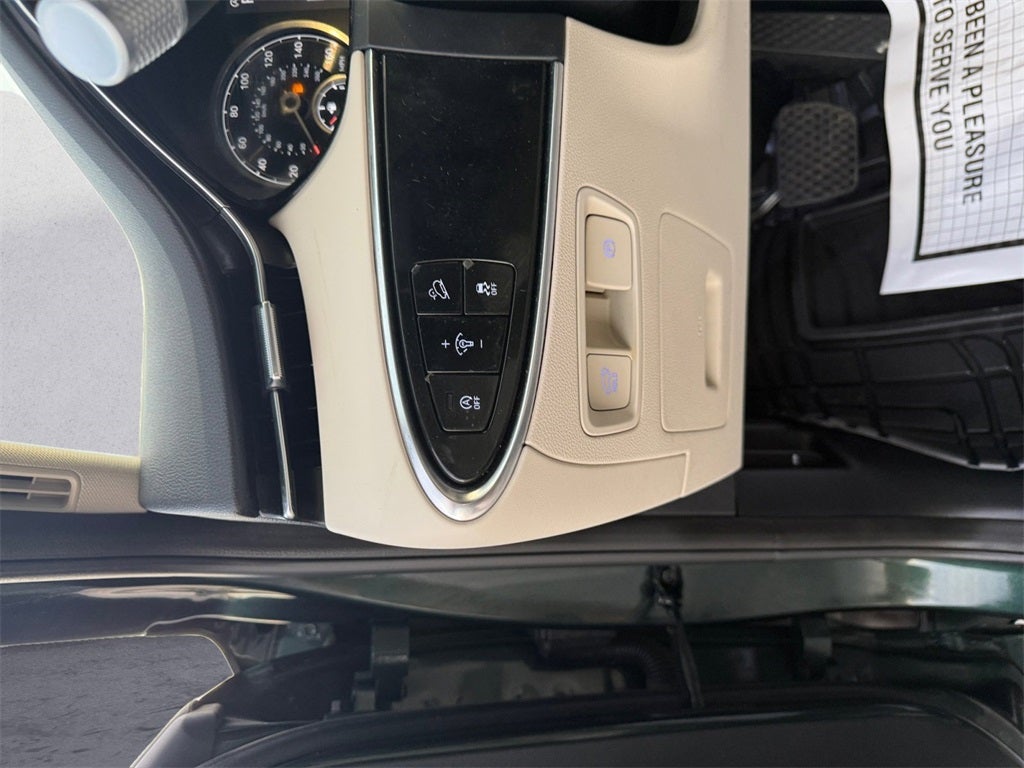 2022 Genesis GV70 2.5T