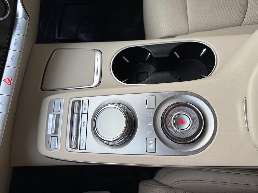 2022 Genesis GV70 2.5T