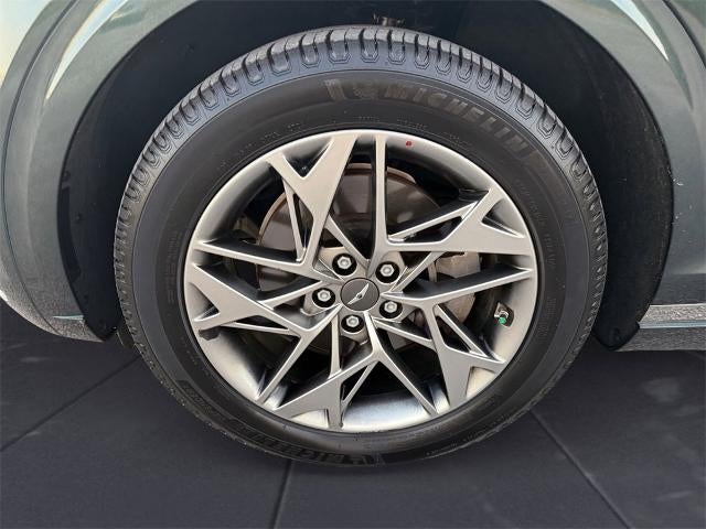 2022 Genesis GV70 2.5T