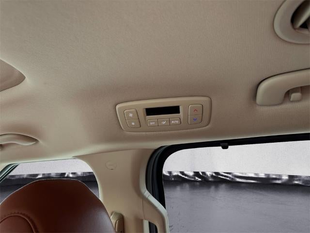 2025 Kia Carnival Hybrid SX