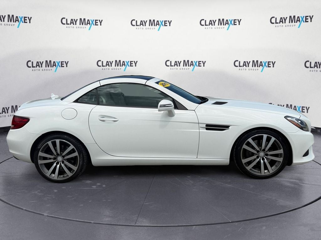 2017 Mercedes-Benz SLC SLC 300
