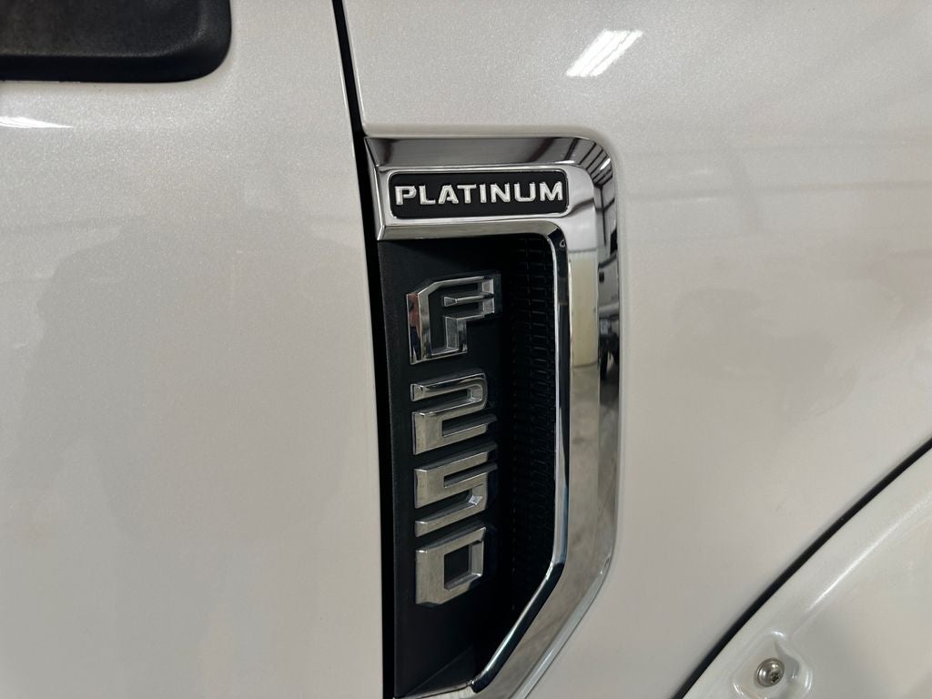 2017 Ford F-250SD Platinum