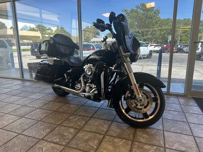 2010 Harley-Davidson Street Glide FLHX