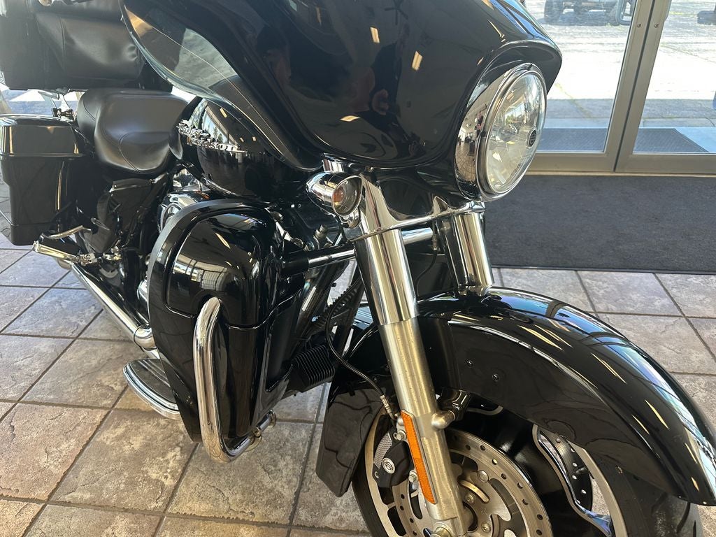 2010 Harley-Davidson Street Glide FLHX