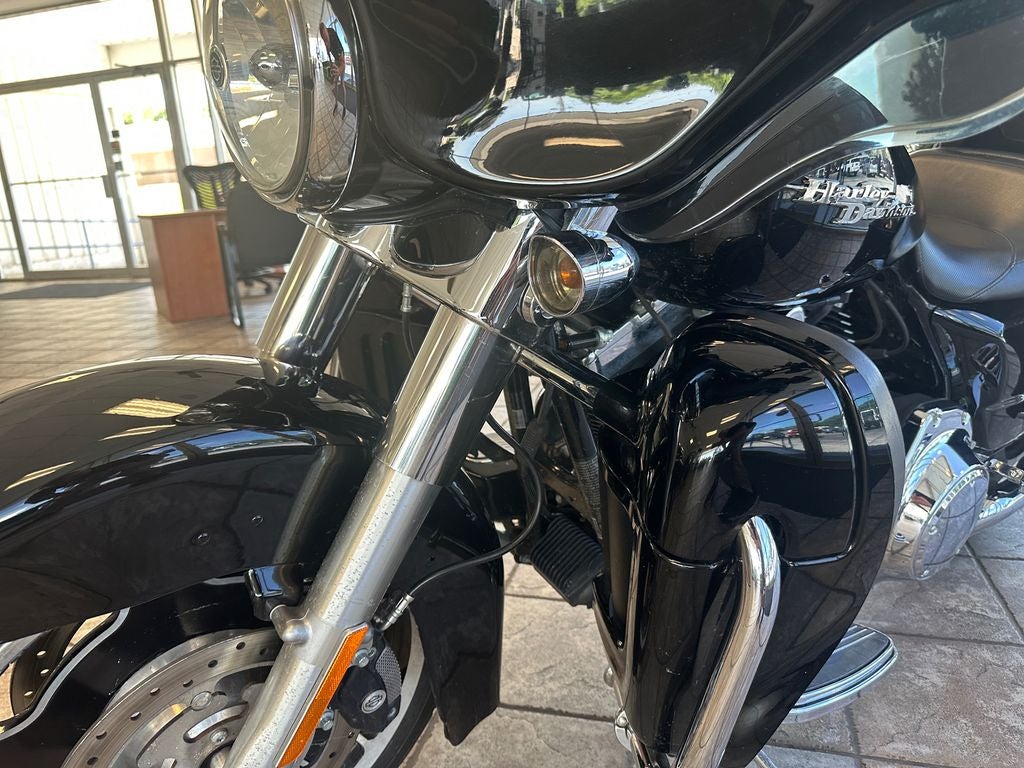 2010 Harley-Davidson Street Glide FLHX