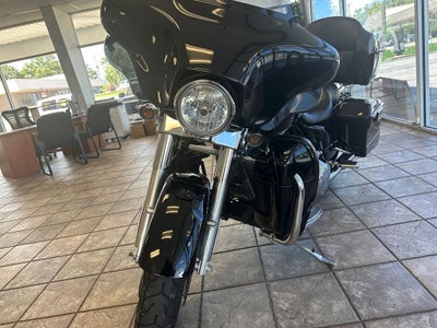 2010 Harley-Davidson Street Glide FLHX