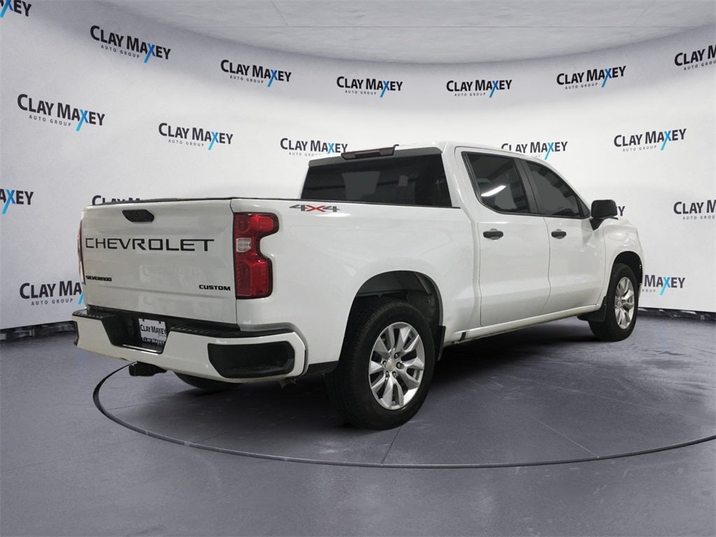 2022 Chevrolet Silverado 1500 Custom