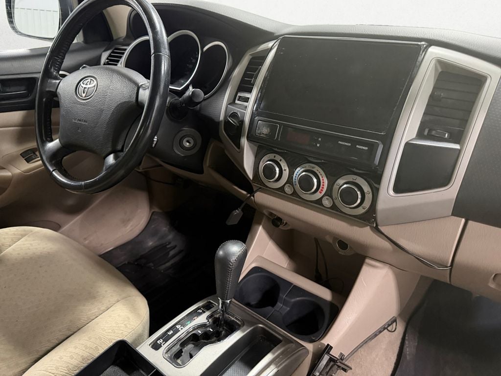 2006 Toyota Tacoma Base V6