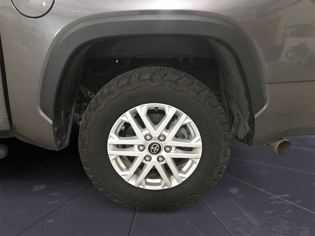 2022 Toyota Tundra SR5