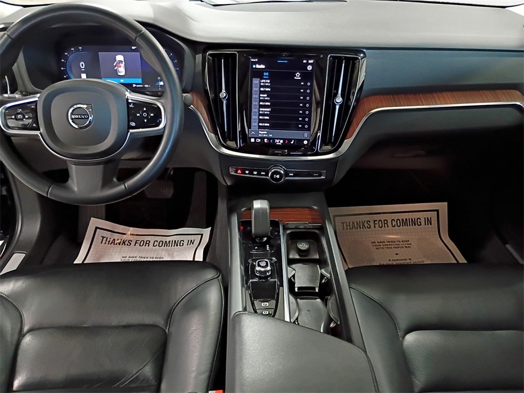 2024 Volvo S60 B5 Plus Dark Theme