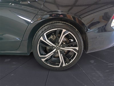 2024 Volvo S60 B5 Plus Dark Theme