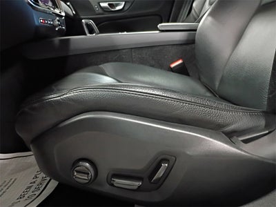 2024 Volvo S60 B5 Plus Dark Theme