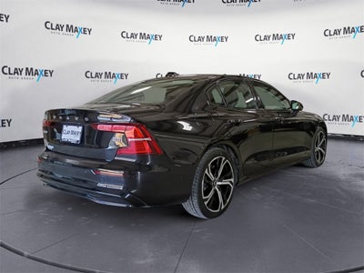 2024 Volvo S60 B5 Plus Dark Theme