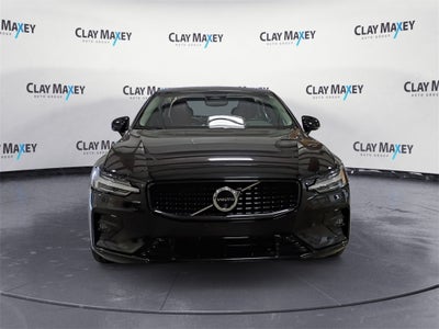 2024 Volvo S60 B5 Plus Dark Theme