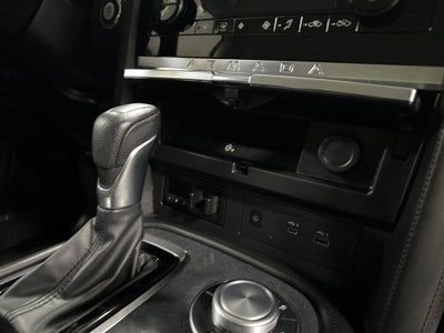 2024 Nissan Armada SV
