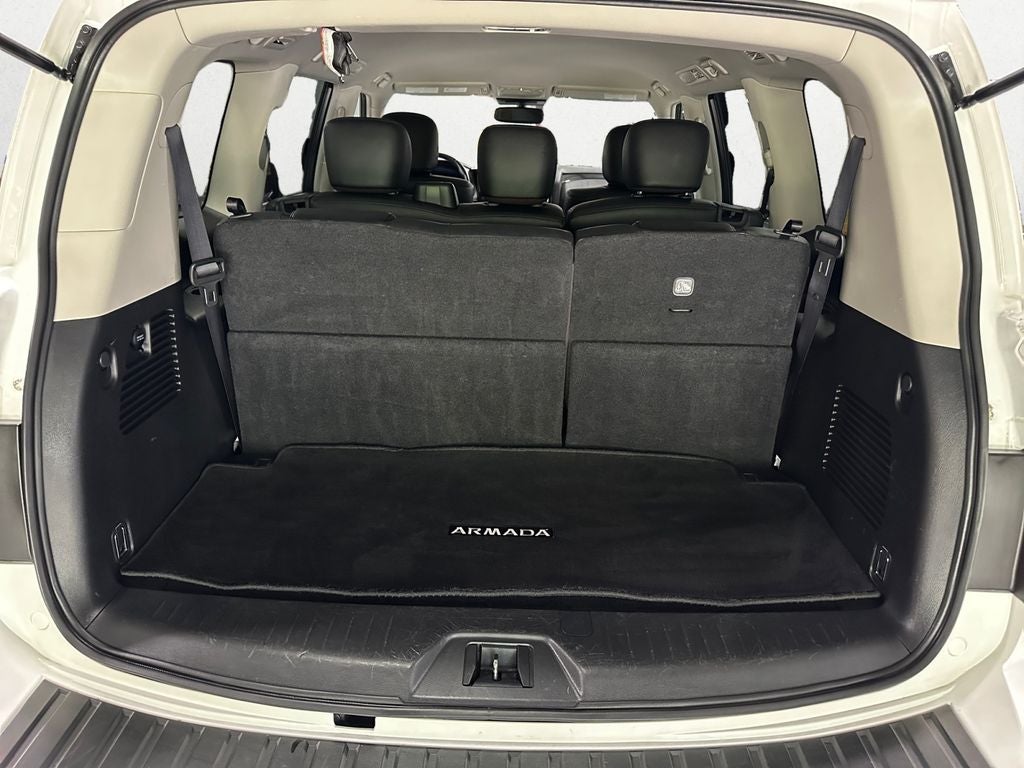 2024 Nissan Armada SV