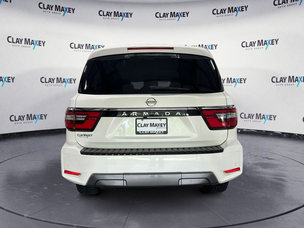 2024 Nissan Armada SV