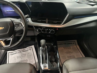 2025 Chevrolet Trax LT
