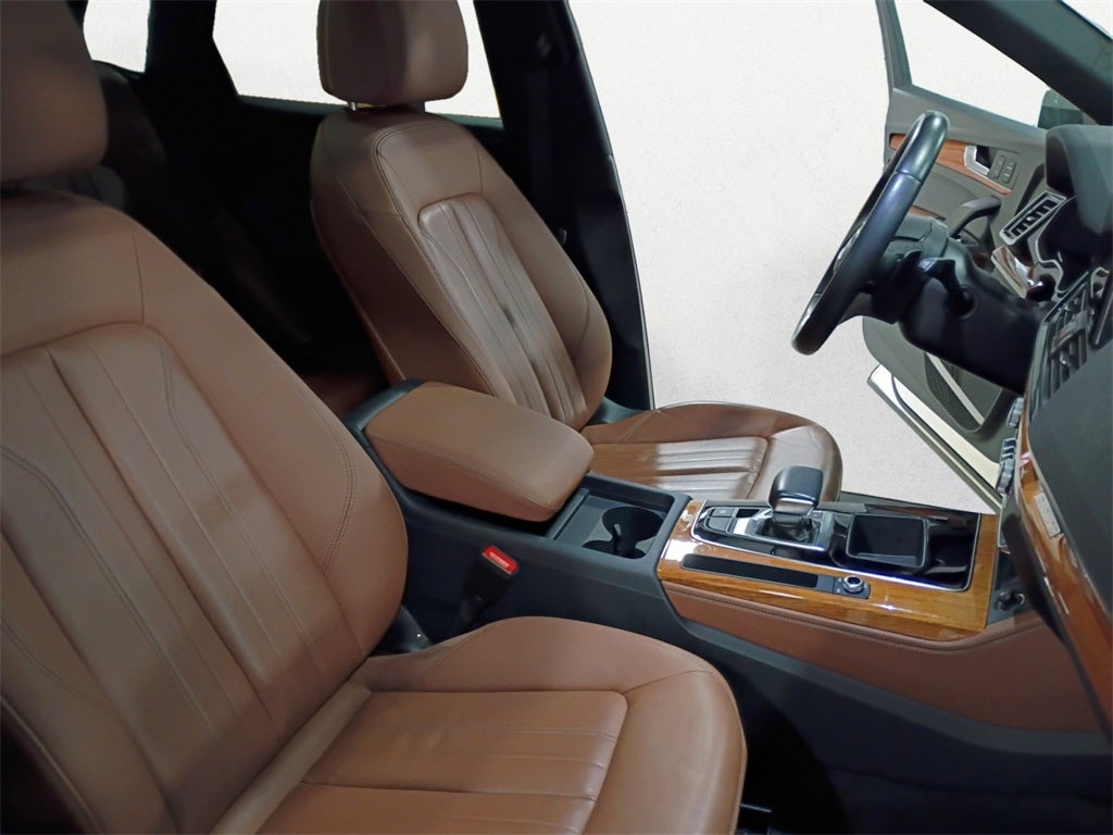 2023 Audi Q5 45 S line Premium quattro