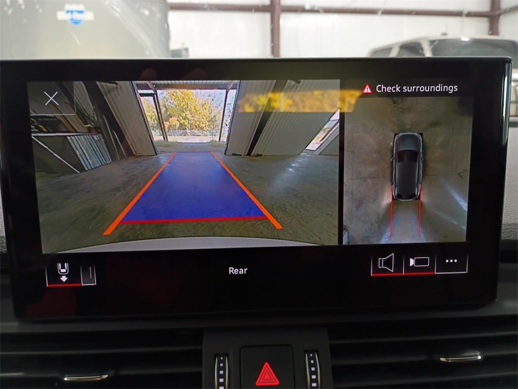 2023 Audi Q5 45 S line Premium quattro